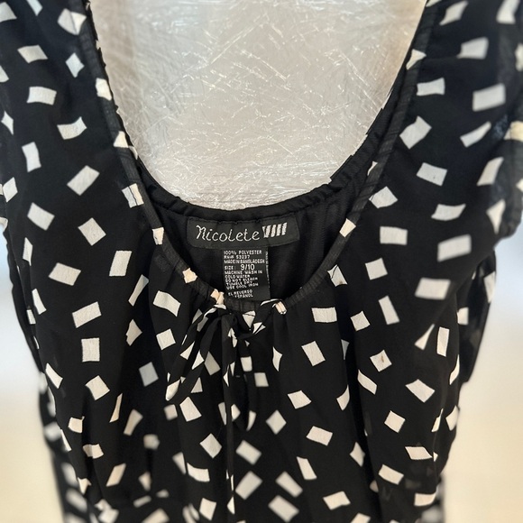 Nicole Black and White Scoop Neck Maxi Dress - Picture 2 of 3